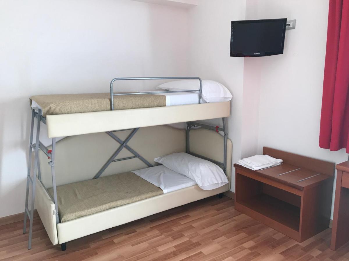 Hotel Donnini Assisi Ngoại thất bức ảnh