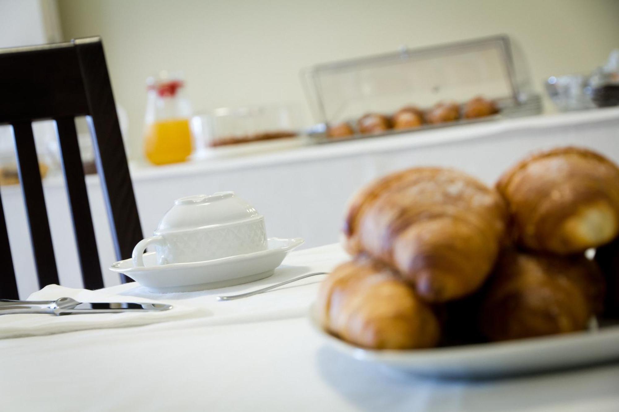 Hotel Donnini Assisi Ngoại thất bức ảnh